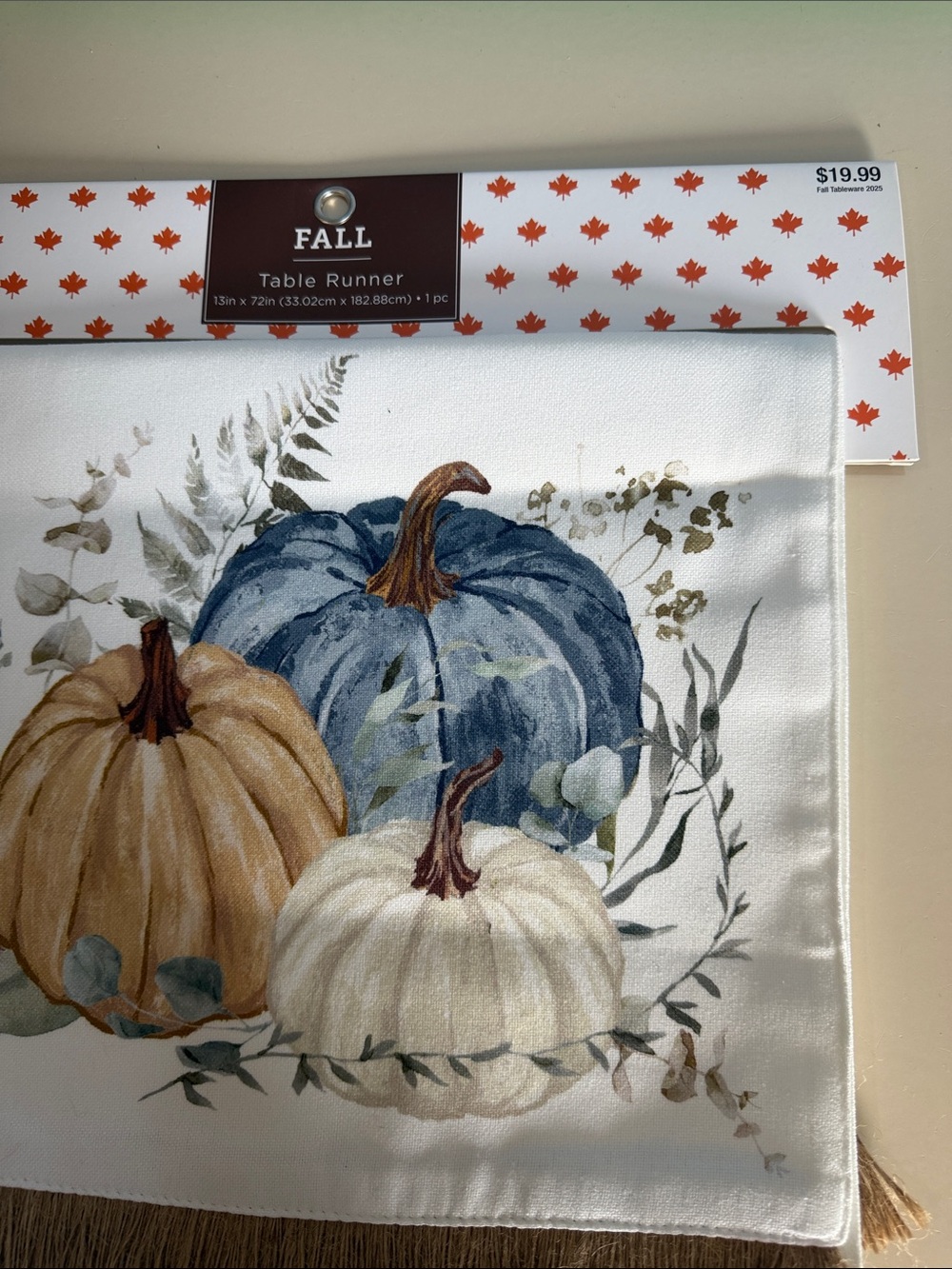 Fall pumpkin theme table runner - Picture 3 of 3